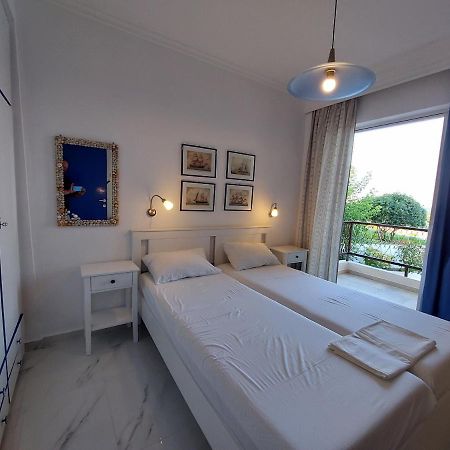 Kariani Beach Apartment Exteriör bild