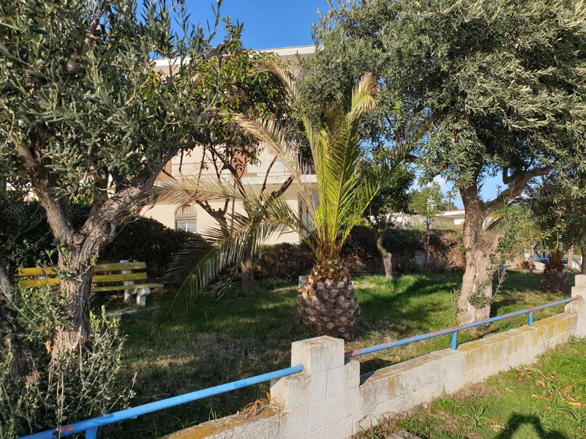 Kariani Beach Apartment Exteriör bild