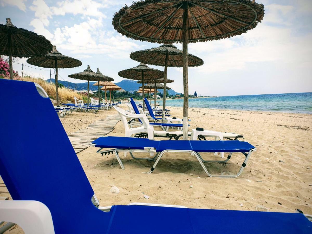 Kariani Beach Apartment Exteriör bild